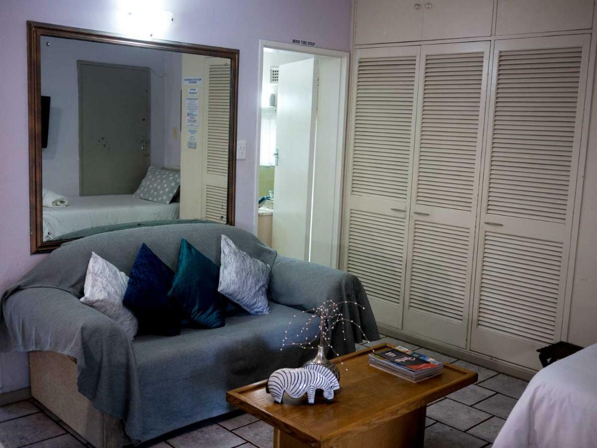 Africa'S Eden Guesthouse Pietermaritzburg Luaran gambar